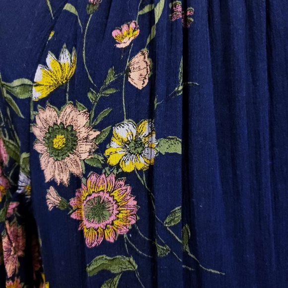 🧿 Floral Peasant Midi Dress - Picture 5 of 7